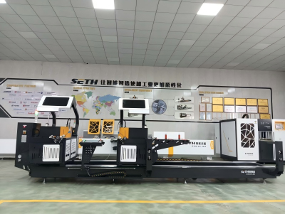 sierra ingletadora doble cnc